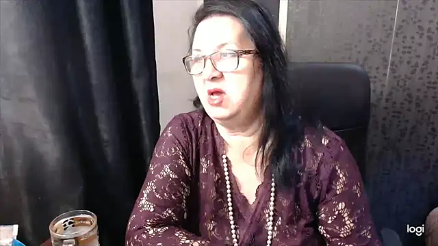 MissSanjanne online show from November 27, 2025, 3:29 am