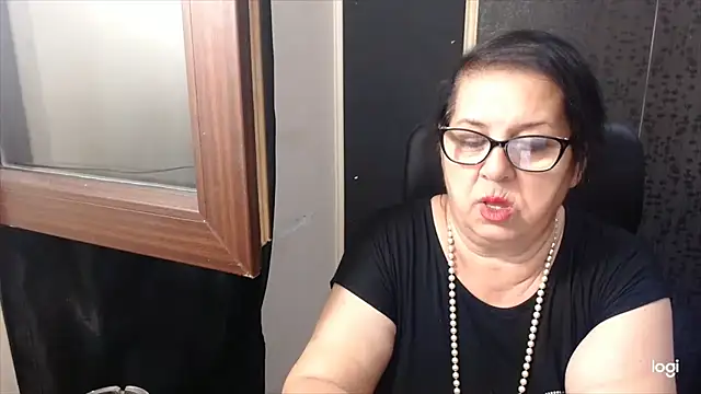 Snapshot of MissSanjanne chatting on September 20, 2025, 9:58 am MissSanjanne online show from September 20, 2025, 9:58 am