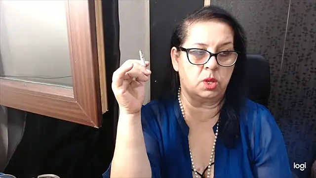 Snapshot of MissSanjanne chatting on September 23, 2025, 8:49 pm MissSanjanne online show from September 23, 2025, 8:49 pm