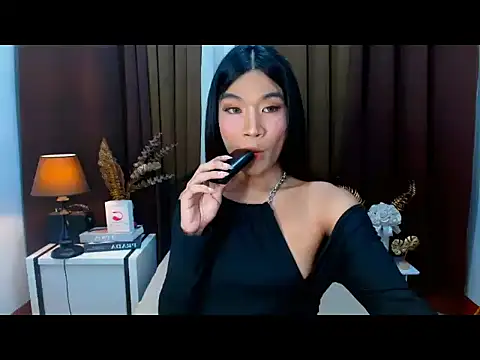 Snapshot of Catthanya_bbc chatting on October 18, 2025, 8:33 pm Catthanya bbc online show from October 18, 2025, 8:33 pm