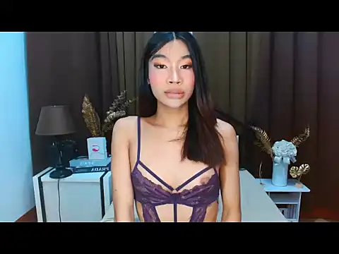 Snapshot of Catthanya_bbc chatting on October 19, 2025, 5:48 pm Catthanya bbc online show from October 19, 2025, 5:48 pm