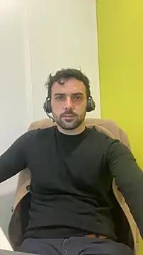 eauminerale online show from February 18, 2026, 10:33 am