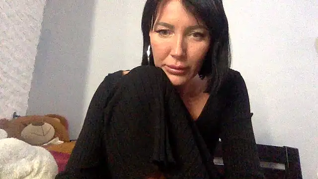 Snapshot of Veymoria chatting on October 28, 2025, 1:50 am Veymoria online show from October 28, 2025, 1:50 am