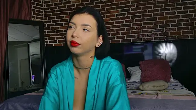 Snapshot of MeganSin_ chatting on October 4, 2025, 4:47 am MeganSin online show from October 4, 2025, 4:47 am