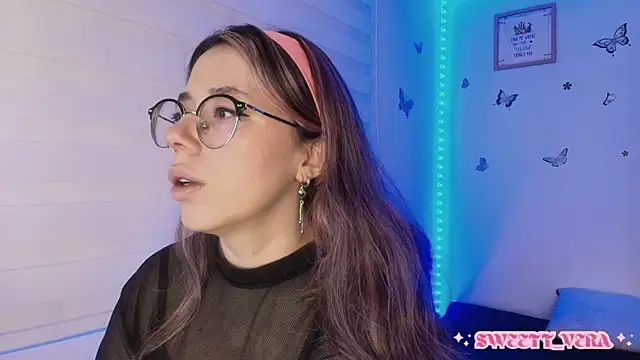 sweettvera online show from September 30, 2025, 10:21 am