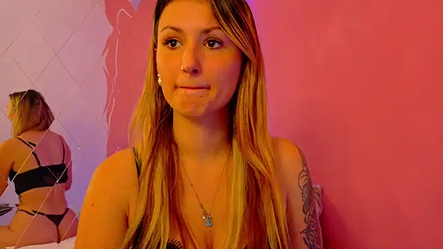 Snapshot of Anaayss_ chatting on October 6, 2025, 5:08 am Anaayss online show from October 6, 2025, 5:08 am