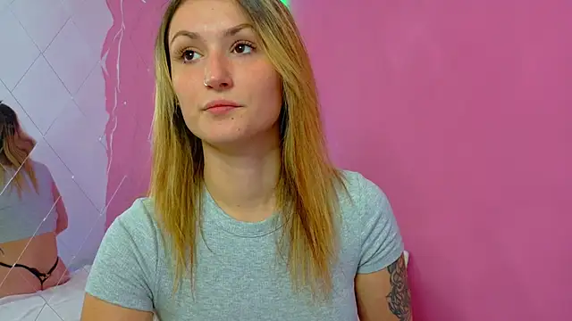 Snapshot of Anaayss_ chatting on October 24, 2025, 4:55 am Anaayss online show from October 24, 2025, 4:55 am