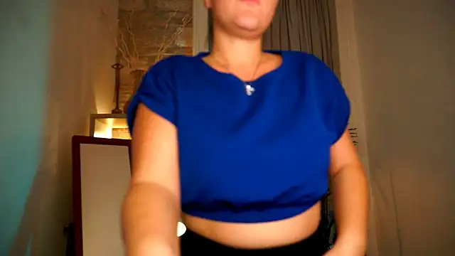 mrs fllowerr online show from October 8, 2025, 4:19 pm