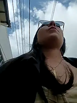 Snapshot of Mia-love-03 chatting on October 12, 2025, 7:37 pm Mia-love-03 online show from October 12, 2025, 7:37 pm