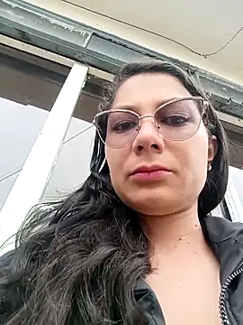 Snapshot of Mia-love-03 chatting on September 27, 2025, 1:50 pm Mia-love-03 online show from September 27, 2025, 1:50 pm