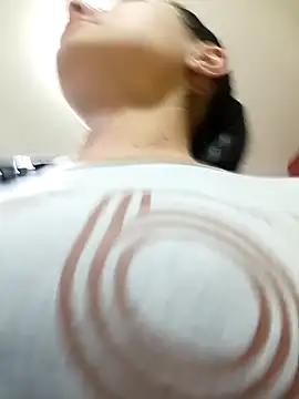 Snapshot of Mia-love-03 chatting on October 2, 2025, 8:45 pm Mia-love-03 online show from October 2, 2025, 8:45 pm