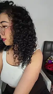 Snapshot of LondonHilton chatting on February 16, 2026, 2:59 pm LondonHilton online show from February 16, 2026, 2:59 pm