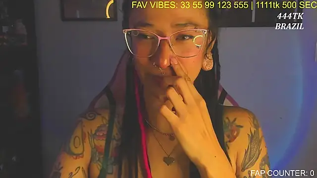 Miss Palpatine online show from September 22, 2025, 10:05 pm