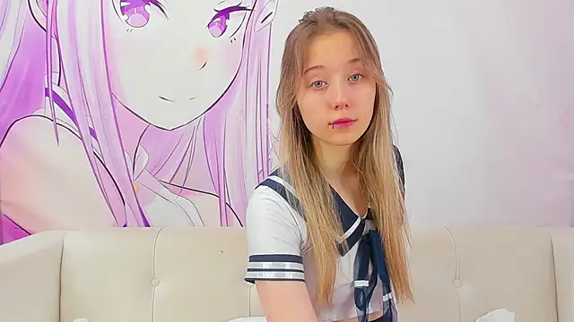 Snapshot of Angel_Leeks chatting on September 28, 2025, 1:56 am Angel Leeks online show from September 28, 2025, 1:56 am