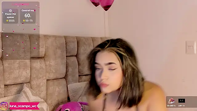 Snapshot of LunaOcampo_ chatting on October 16, 2025, 7:00 pm LunaOcampo online show from October 16, 2025, 7:00 pm