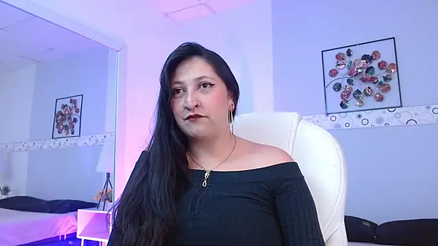 Kata Rosse online show from October 4, 2025, 3:41 am