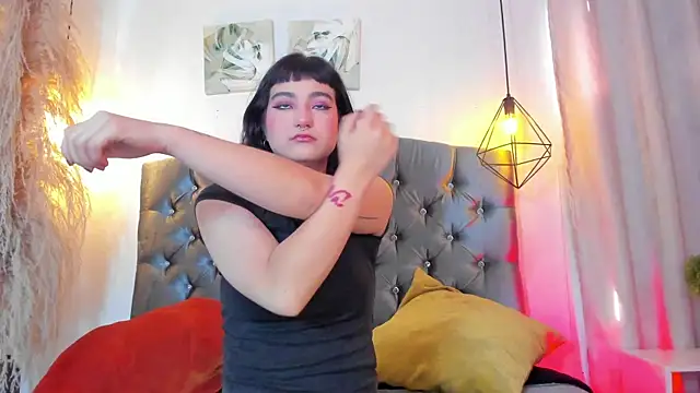 iam alaskha online show from October 23, 2025, 12:26 pm