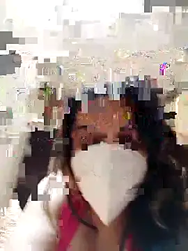 Snapshot of DuDu_Sexygirl chatting on October 8, 2025, 12:28 pm DuDu Sexygirl online show from October 8, 2025, 12:28 pm