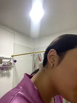 IsabellaJoness  online show from October 25, 2025, 11:09 am