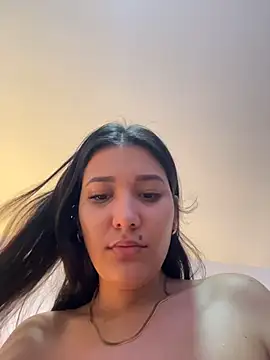 IsabellaJoness  online show from February 15, 2026, 12:15 pm