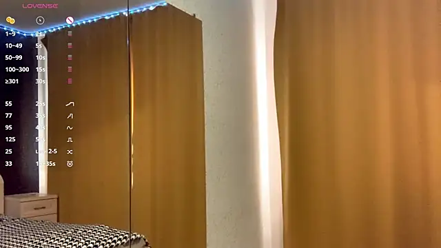 KrystinFunches online show from October 8, 2025, 9:11 am