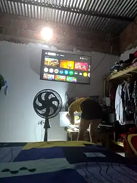 Snapshot of flaca8945 chatting on November 15, 2025, 9:30 pm flaca8945 online show from November 15, 2025, 9:30 pm