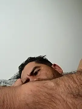 theking1 1 online show from January 8, 2026, 5:13 am