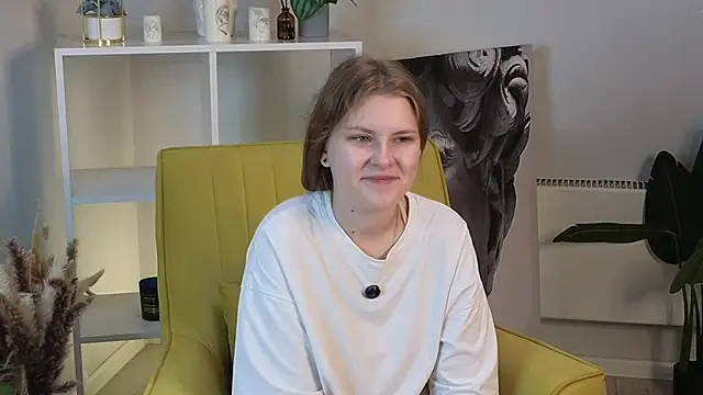 Snapshot of EarleanMottai chatting on September 27, 2025, 8:42 am EarleanMottai online show from September 27, 2025, 8:42 am