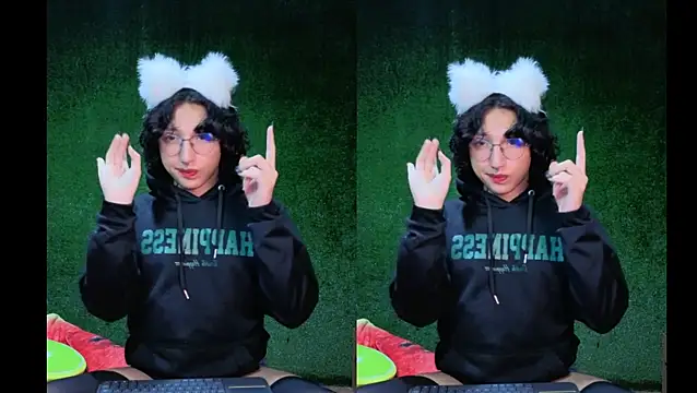 -BlueOpal- online show from December 17, 2025, 2:55 pm