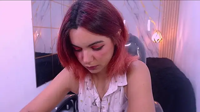 Snapshot of kat_96_ chatting on October 5, 2025, 7:15 pm kat 96 online show from October 5, 2025, 7:15 pm