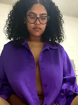 miiabrown18 online show from January 10, 2026, 12:33 pm