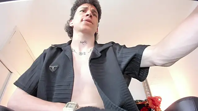 Snapshot of iammariano chatting on November 30, 2025, 5:52 am iammariano online show from November 30, 2025, 5:52 am