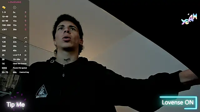 Snapshot of iammariano chatting on January 9, 2026, 3:24 am iammariano online show from January 9, 2026, 3:24 am