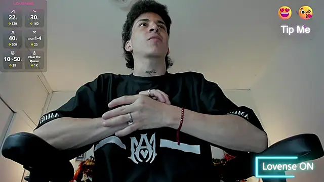 Snapshot of iammariano chatting on December 5, 2025, 3:49 am iammariano online show from December 5, 2025, 3:49 am