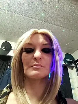 blondebarbiebae online show from January 12, 2026, 12:28 am