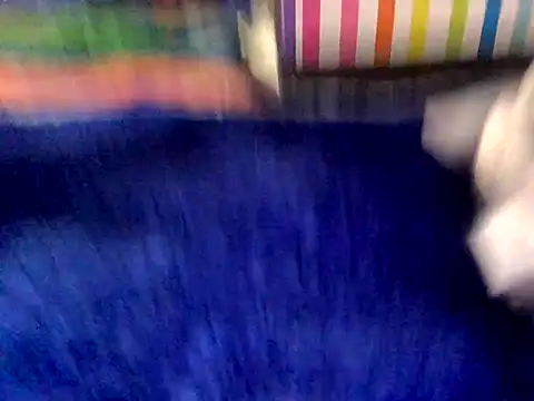 blondebarbiebae online show from November 19, 2025, 8:31 pm