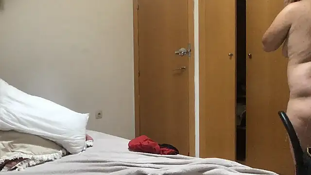 Snapshot of paula19800 chatting on October 18, 2025, 9:50 pm paula19800 online show from October 18, 2025, 9:50 pm