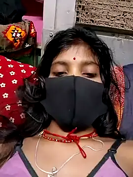 Snapshot of Cuty_kinjal chatting on October 9, 2025, 8:09 pm Cuty kinjal online show from October 9, 2025, 8:09 pm