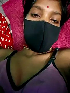 Snapshot of Cuty_kinjal chatting on October 17, 2025, 5:59 pm Cuty kinjal online show from October 17, 2025, 5:59 pm