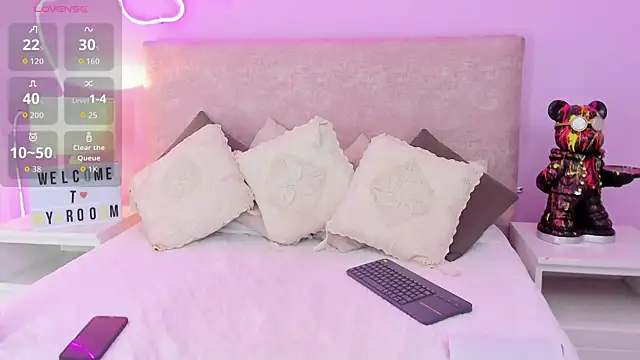 Snapshot of CamilaGomez149 chatting on October 10, 2025, 3:18 am CamilaGomez149 online show from October 10, 2025, 3:18 am