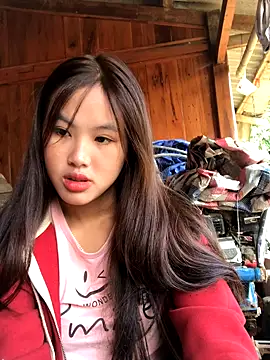 Snapshot of Mai_lovely chatting on November 16, 2025, 2:05 am Mai lovely online show from November 16, 2025, 2:05 am