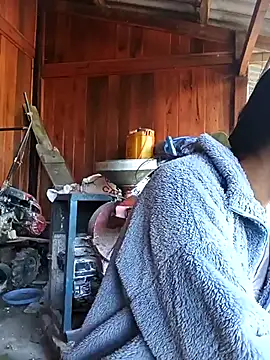 Snapshot of Mai_lovely chatting on November 25, 2025, 2:01 am Mai lovely online show from November 25, 2025, 2:01 am