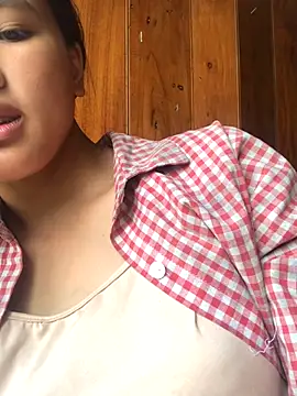 Mai lovely online show from October 3, 2025, 6:04 am