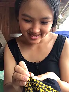 Mai lovely online show from October 7, 2025, 2:12 am