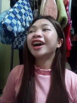 Mayy1 online show from December 14, 2025, 1:56 am