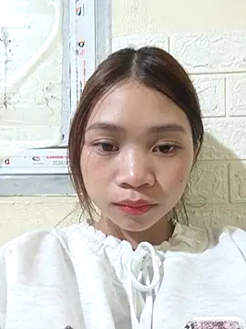 Mayy1 online show from October 21, 2025, 7:52 am