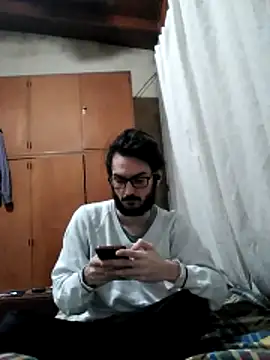 Fefede97  online show from May 12, 2026, 2:01 pm