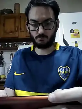 Fefede97  online show from November 10, 2025, 7:24 am