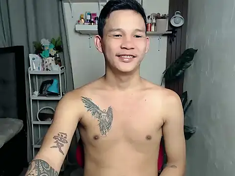 asianmonstercock05 online show from April 3, 2026, 7:59 am