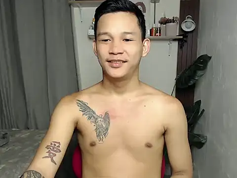 asianmonstercock05 online show from April 12, 2026, 5:33 am